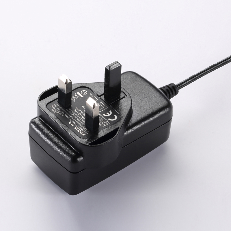 15W英規(guī)插墻式