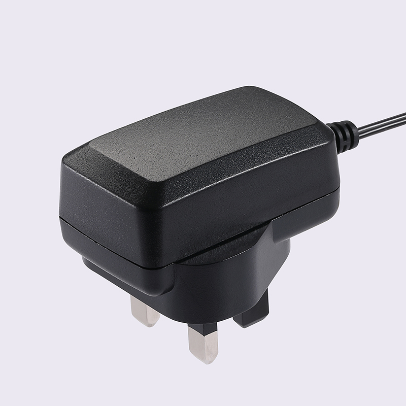 12W英規(guī)帶線(xiàn)-W3外觀(guān)